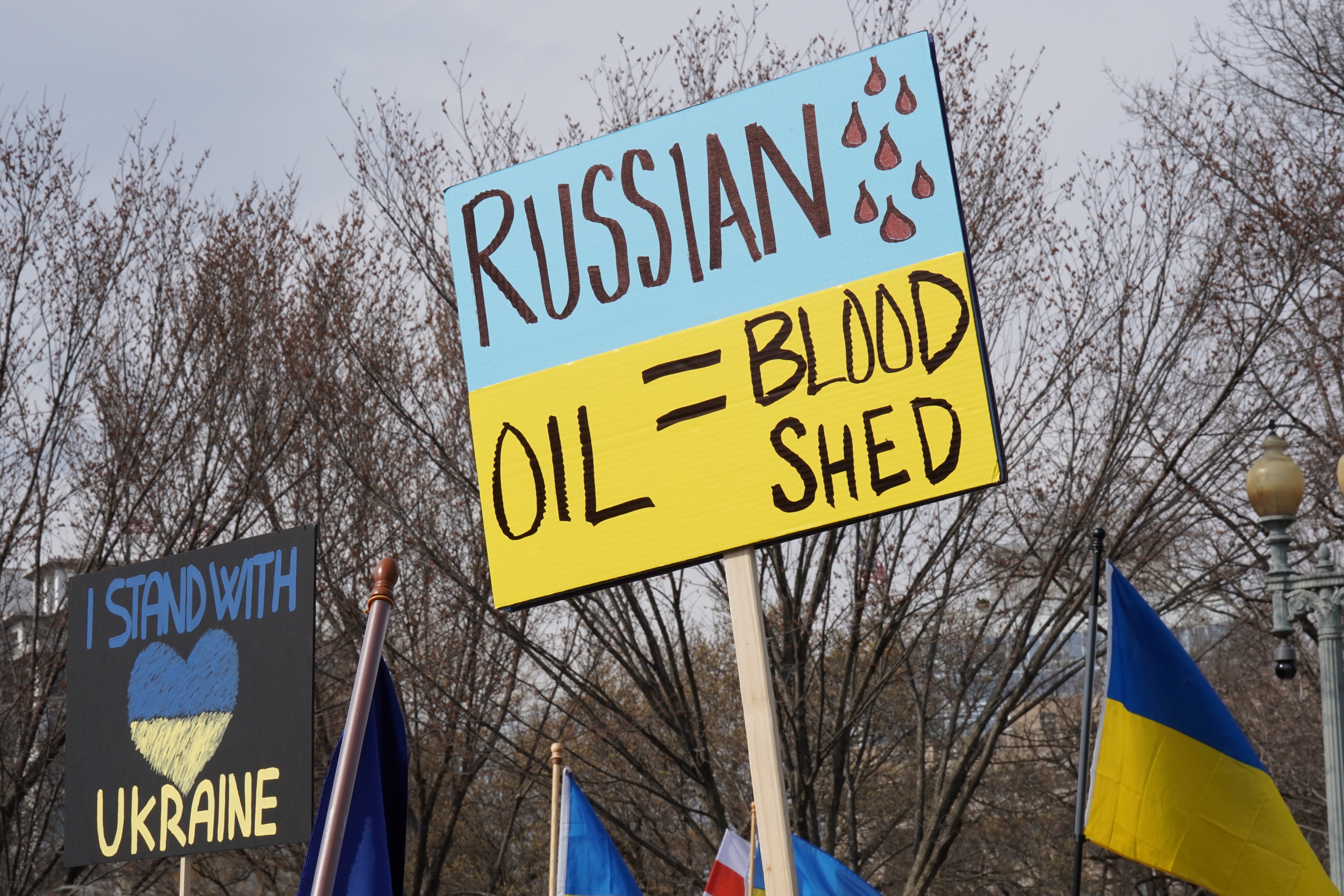 the international risk podcast russian oil bloodshed